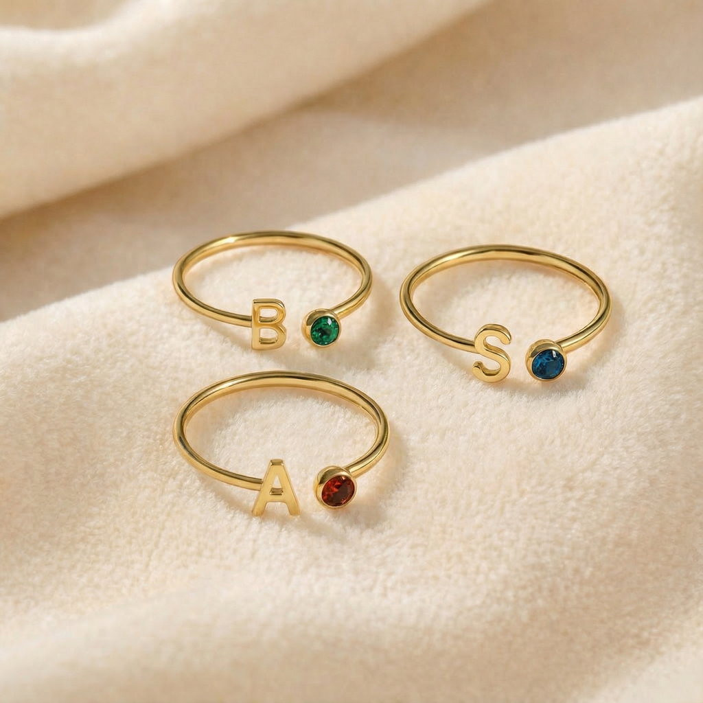Aluna - Ring mit Initial & Geburtsstein 925 Silber