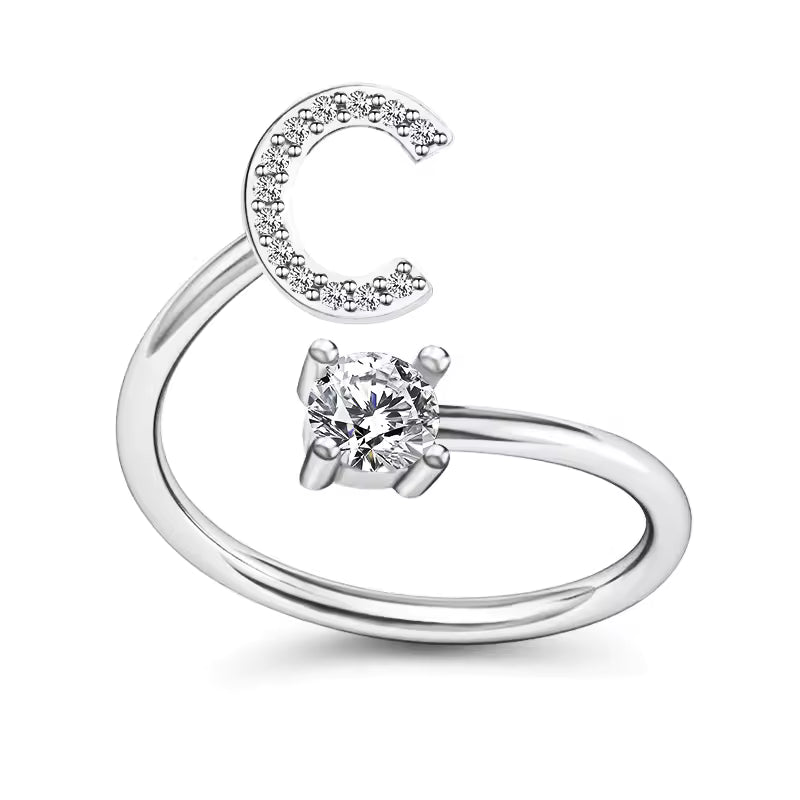 Lovéra – Ring mit Initiale